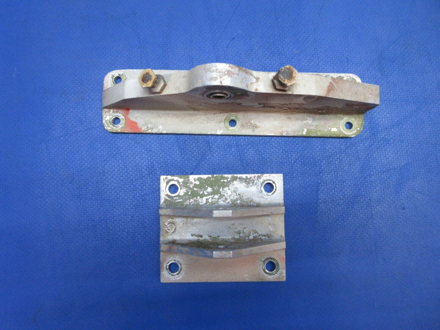 Piper PA-28-236 Dakota Stabilator Attach Fitting & Hinge P/N 62645-04 (0623-254)