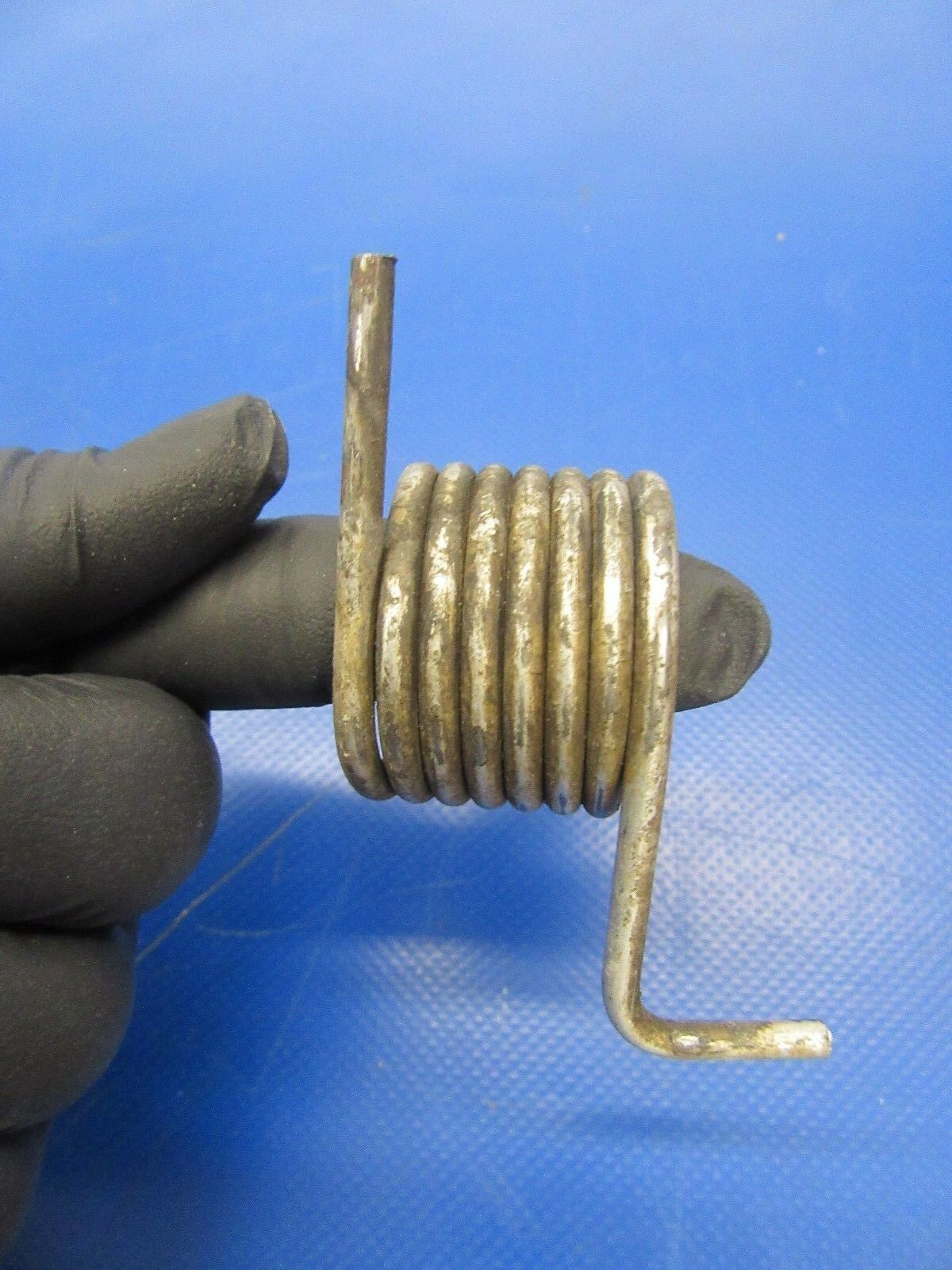 Beech Baron Torsion Spring P/N 60-810085-1 (0418-126)
