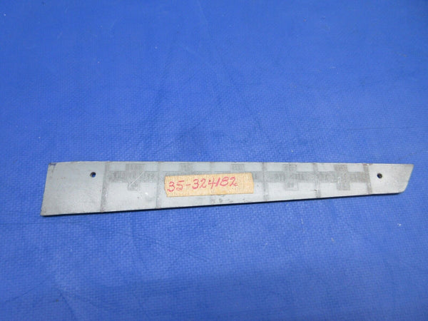 Beech Placard P/N 35-324182 NOS (0923-921)