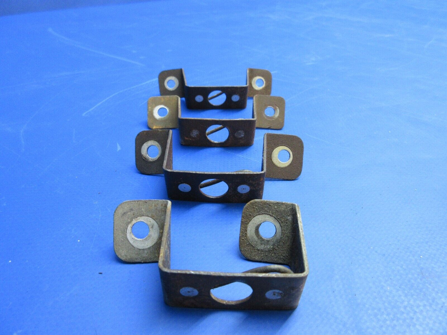 Beech C-35 Bonanza LH Bracket Cowl Fastener P/N 35-910244 SET OF 4 (1023-891)
