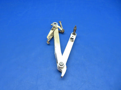 Cessna 310 / 310Q RH Brace MG Retract w/ Rod & Hook P/N 5141001-34 (0923-350)