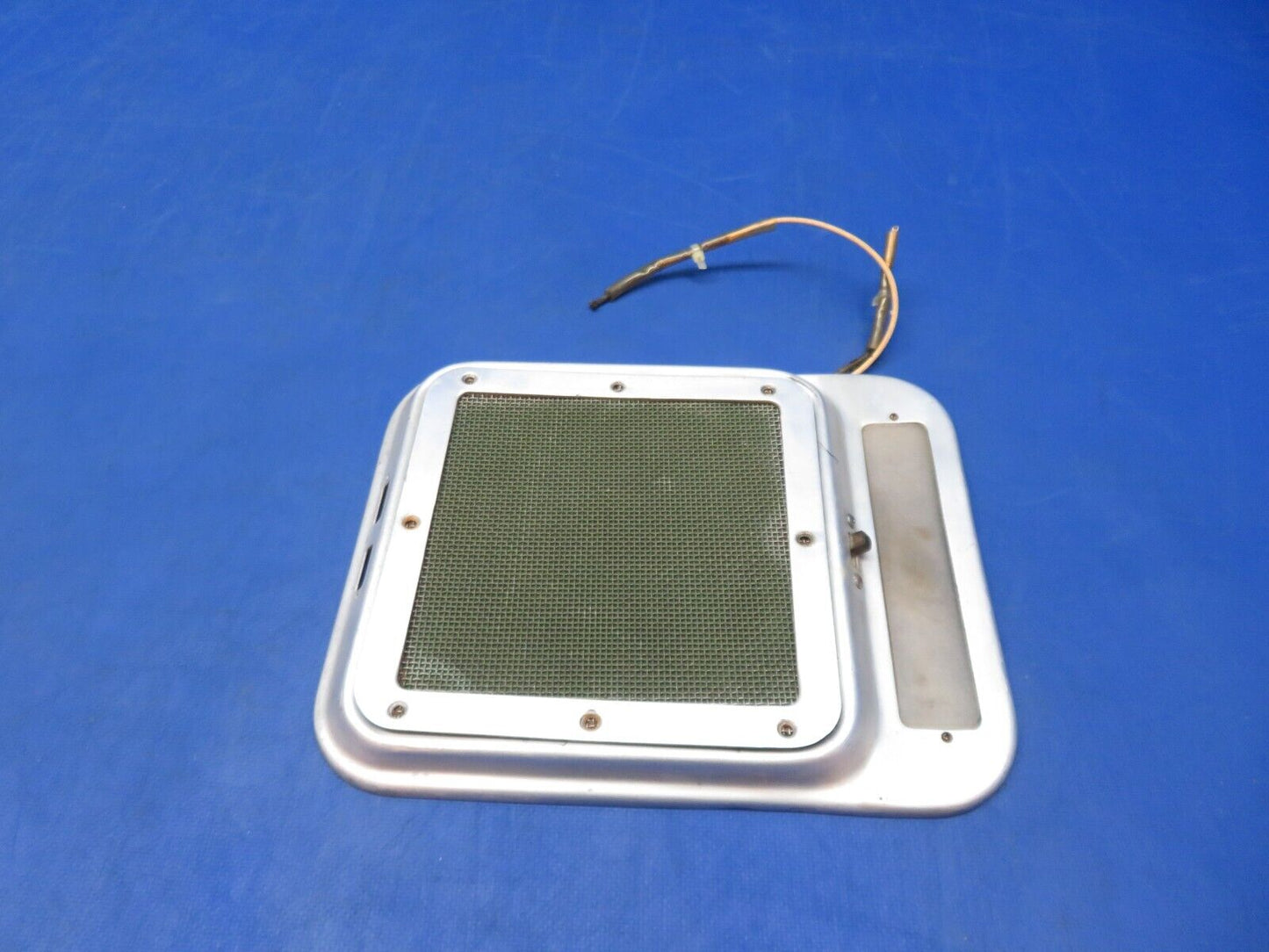 Beech C-35 Bonanza Dome Light & Radio Speaker Assy P/N 35-344140-602 (1023-229)