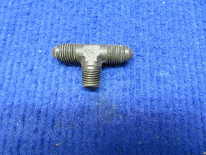 Steel Fitting-Tee P/N AN825-4 LOT OF 6 NOS (0722-488)