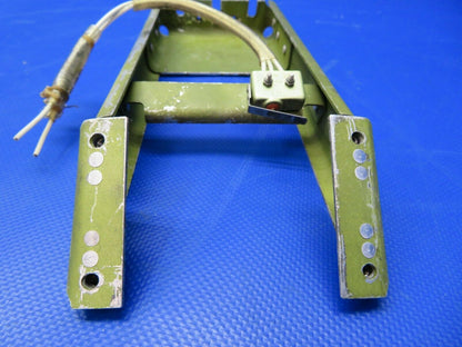 Piper PA-32RT-300 Lance Engine Control Mount P/N 69324-03, 69324-003 (0521-795)
