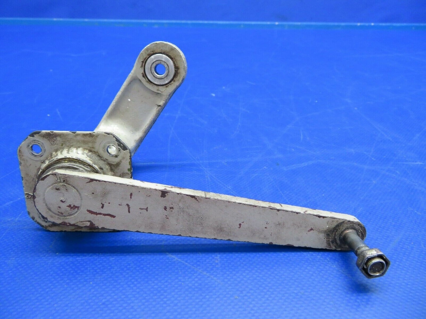 Cessna 310P Crank Assy Door Actuator MLG RH P/N 5045001-8 (0620-675)