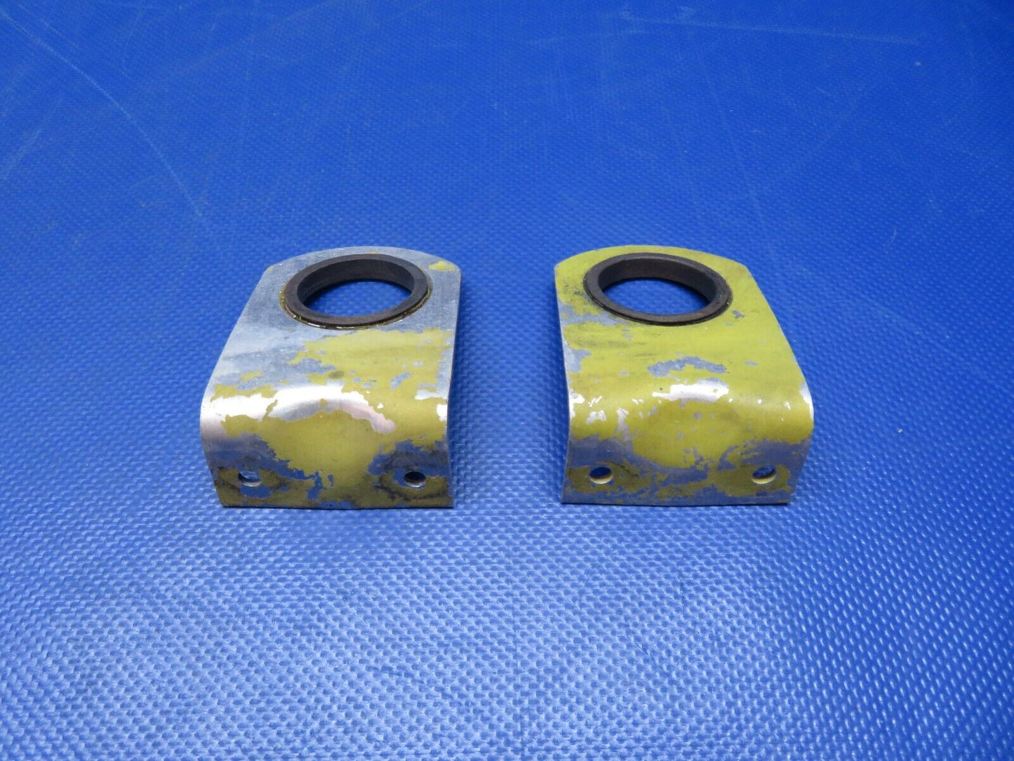 Grumman AA-1B Elevator Support Bearing Assy P/N 902010-502 LOT OF 2 (0124-347)