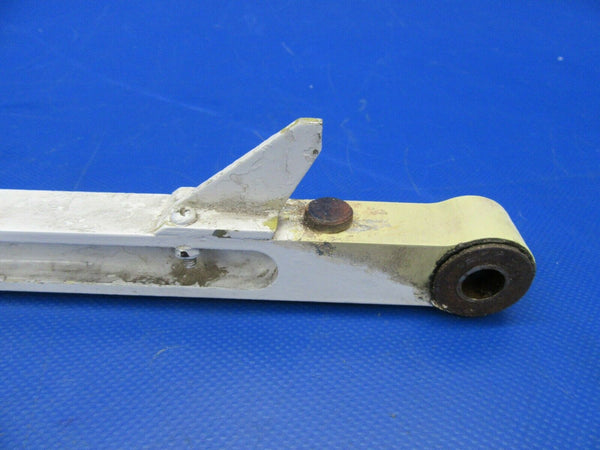 Beech B-24R Sierra Arm Main Gear P/N 169-810028-1 (0219-187)