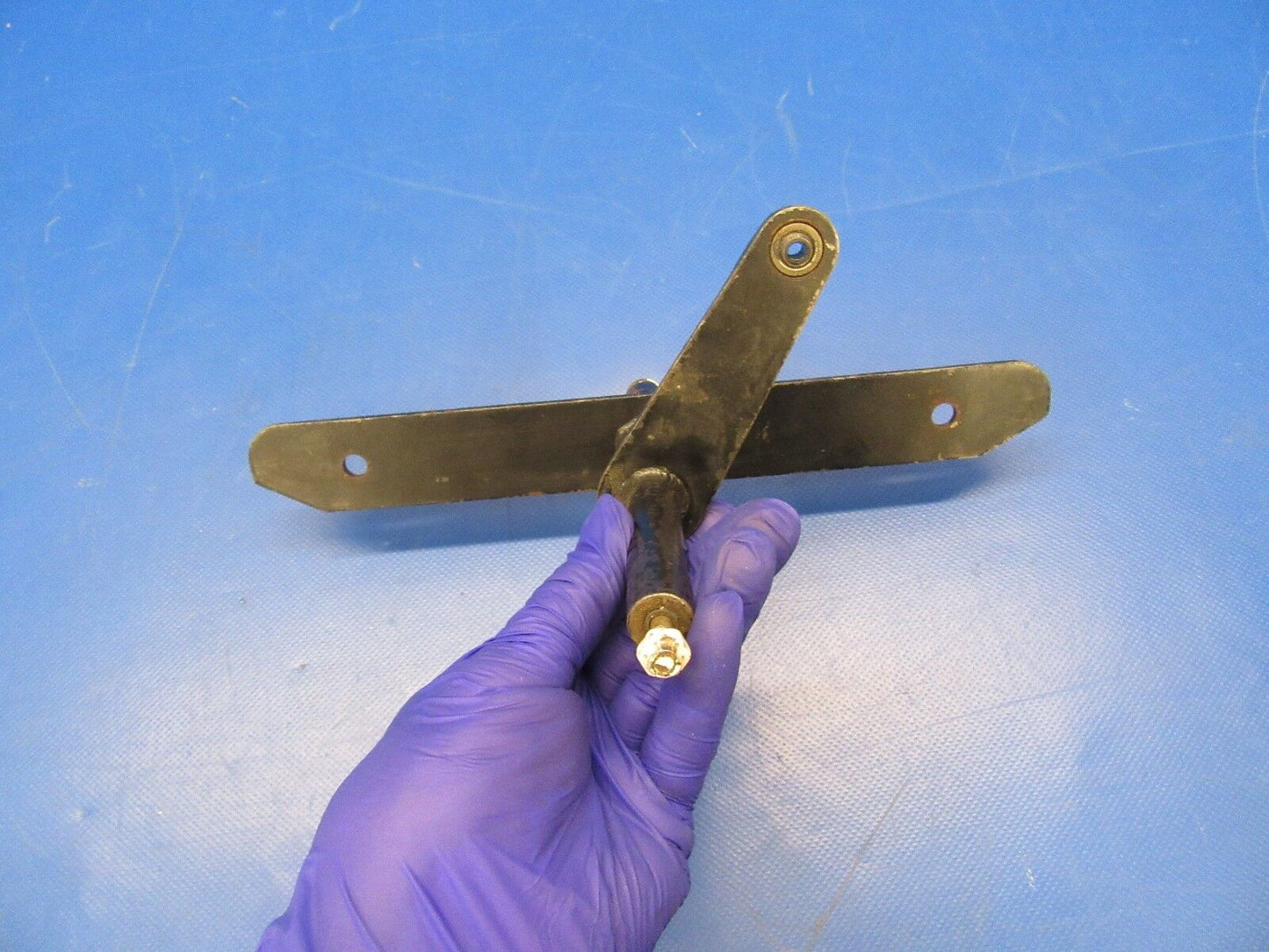 Piper Seneca Bellcrank P/N 37300-800 (0618-47)