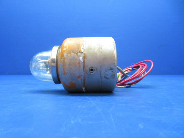 Early Cessna 182  Whelen Strobe Light Assy P/N SA-14 FOR PARTS (1023-477)