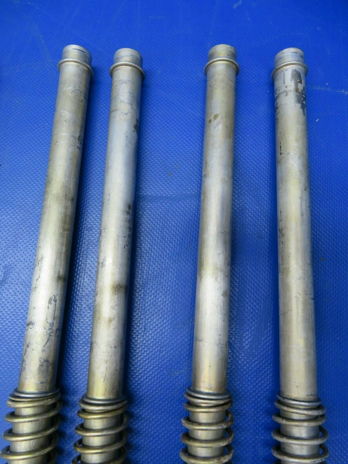 Continental IO-470-D Pushrod Housing & Spring P/N 537296 SET OF 12 (0721-820)