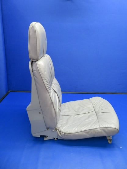 Piper PA-32R-300 Lance Seat Center Rear Facing Passenger P/N 37799-10 (0121-116)