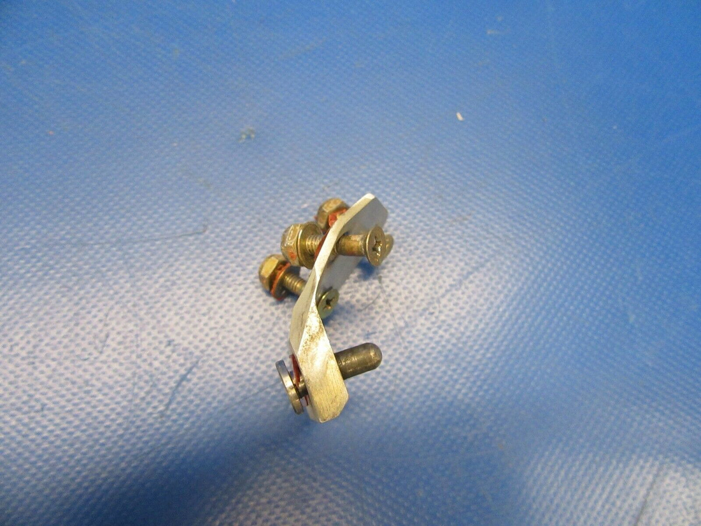 Cirrus SR22 LH Cabin Door Upper Hinge P/N 11908-005, 11908-013 (1019-397)