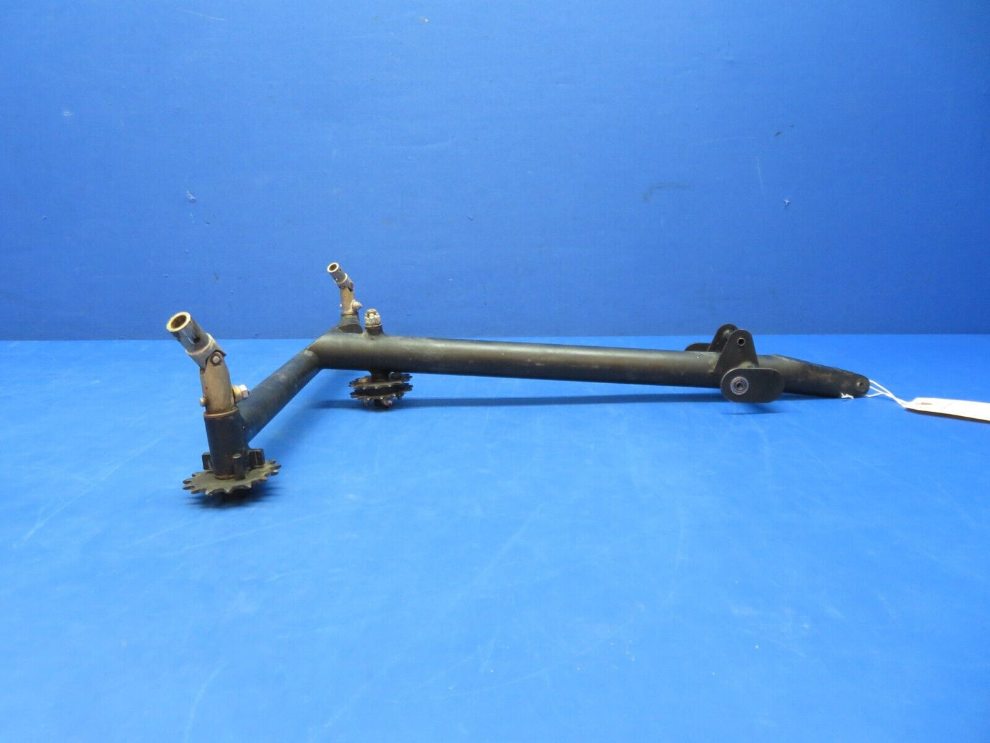 Piper PA 28-140 Control Column Tee Bar Assy P/N 62703-33 (1123-152)
