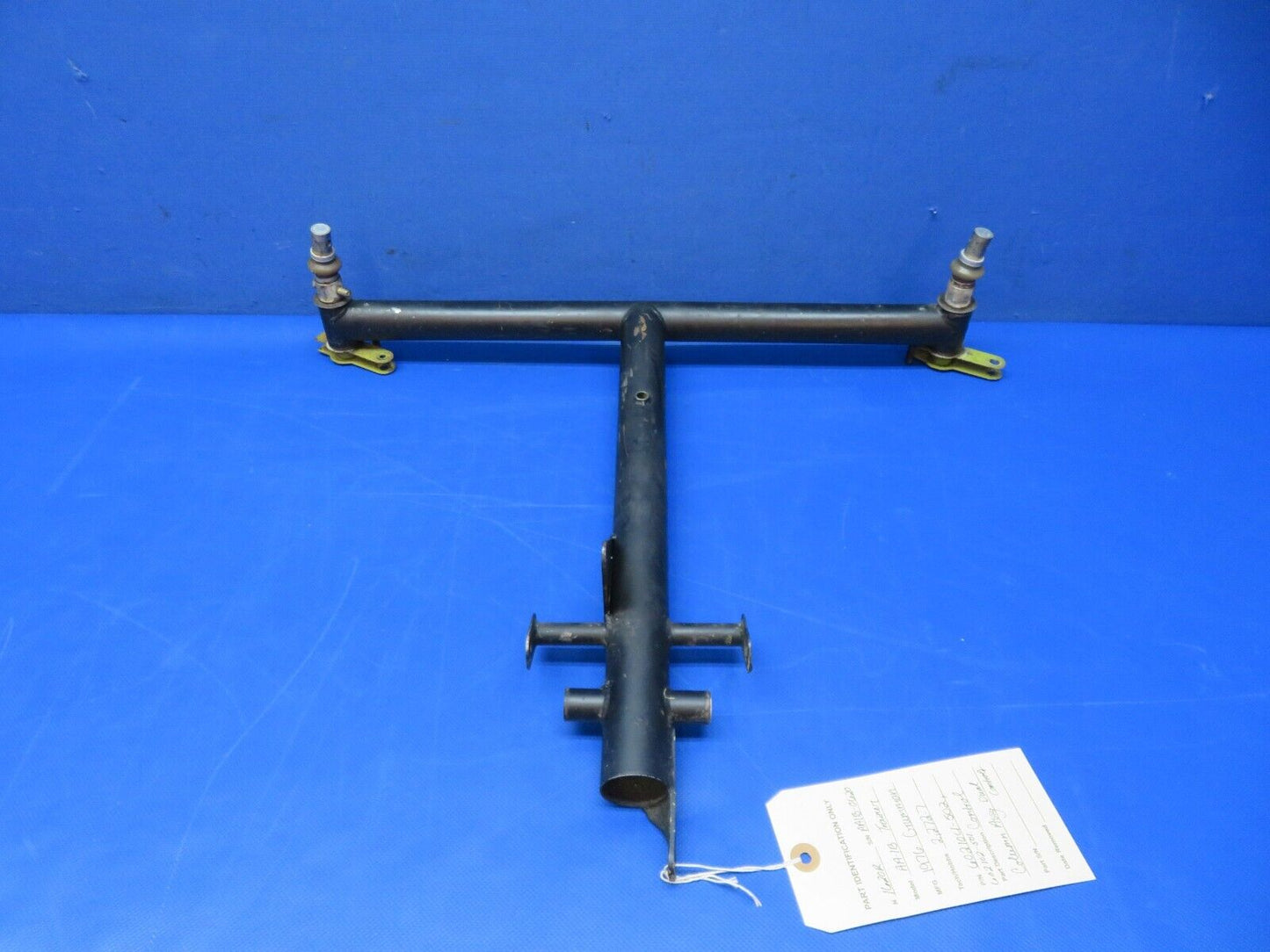 Grumman Yankee Trainer AA-1B Control Column Dual Controls 602104-502 (0124-327)