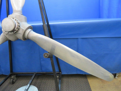 McCauley 3 Blade Propeller Model D3A32C9C9N CORE (0423-109)