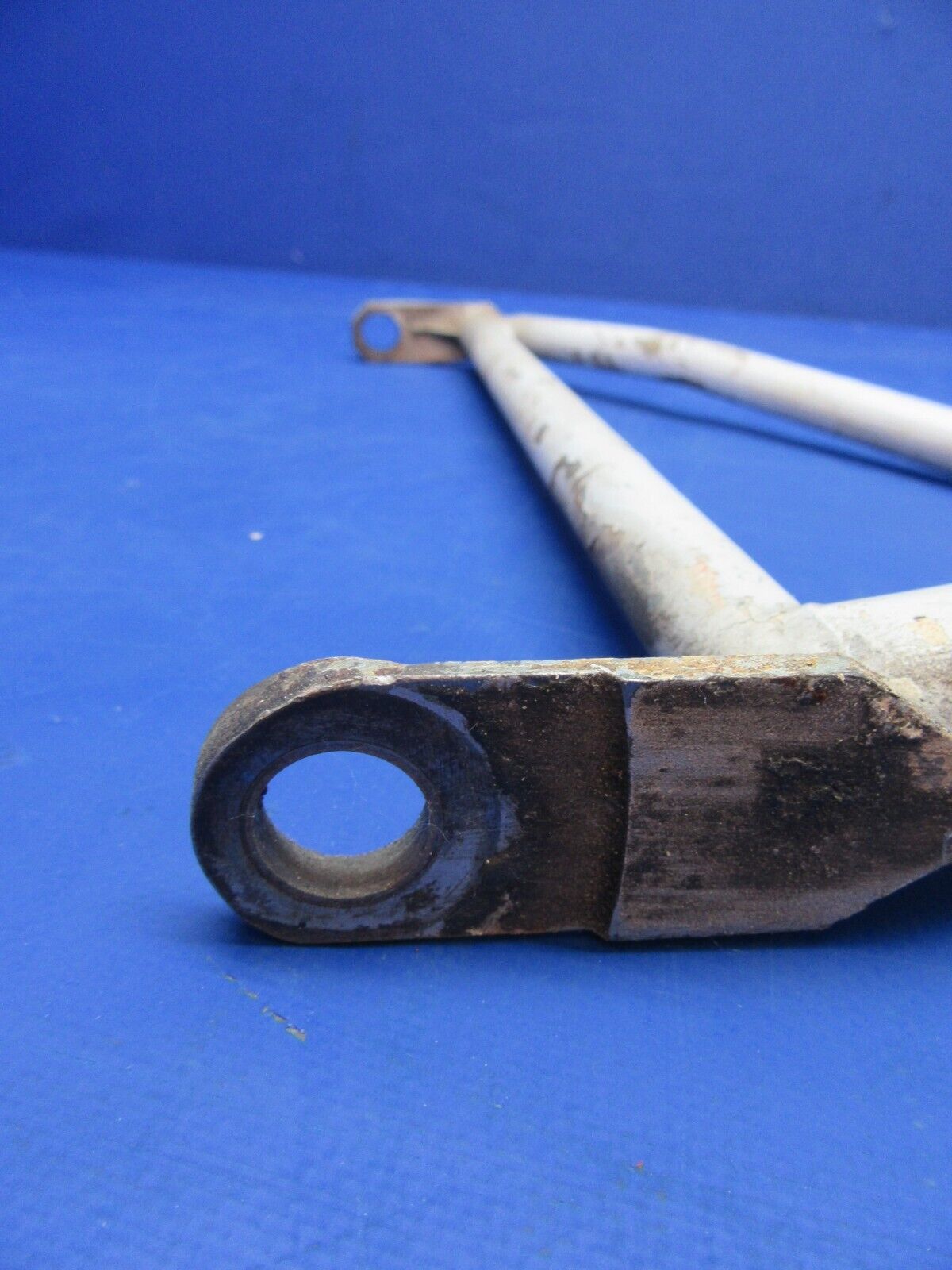 Beech 24 Series LH Main Gear Retract Brace P/N 169-810027-1 (0923-17)