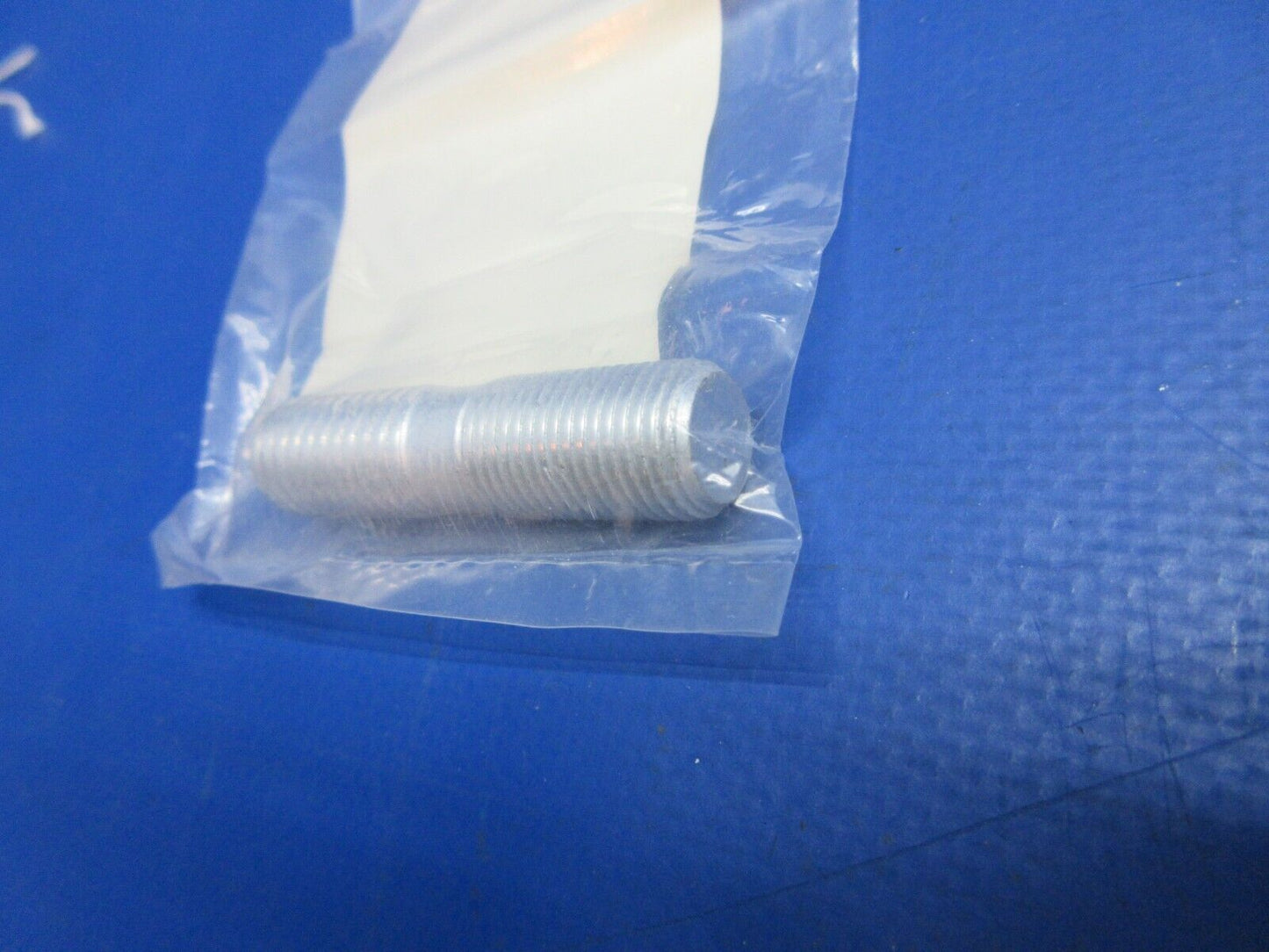 McCauley Threaded Propeller Stud w/ 8130 P/N B4275, B-4275 NOS (0523-445)