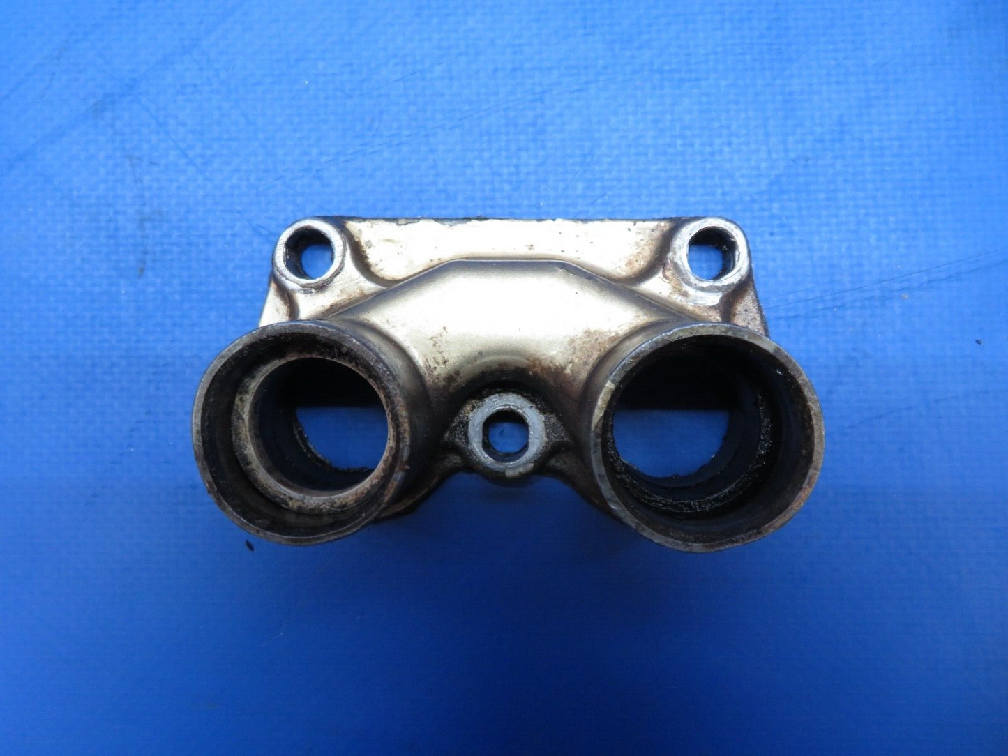 Continental E225-8 Flange Pushrod Housing P/N 531186 LOT OF 6 (0723-648)