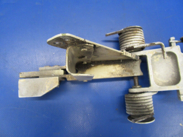 Beech Leg and Support Downlock Uplock P/N 35-815077-10, 60-8100839 (0618-253)