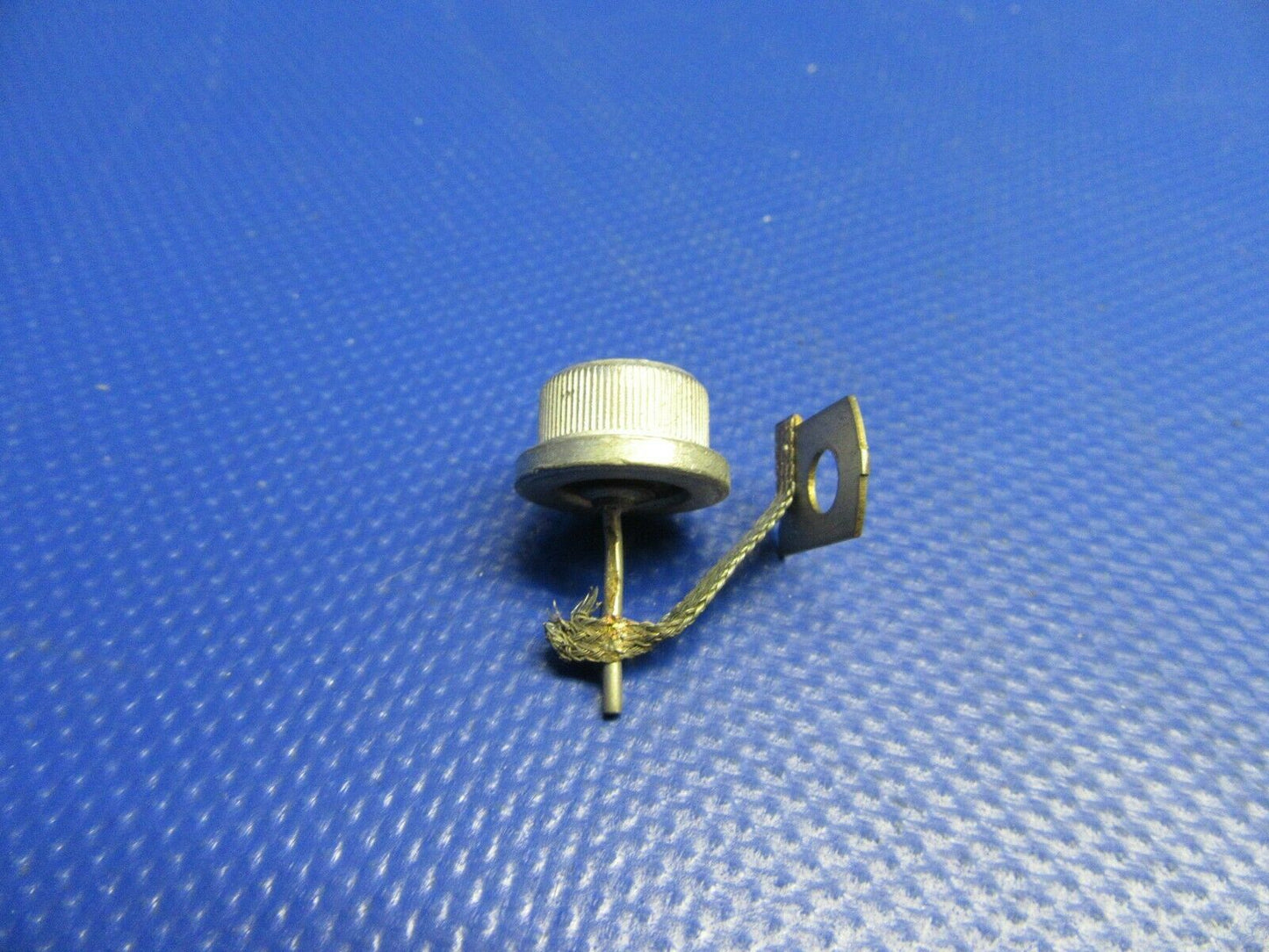 Delco Remy Diode P/N D-3911, 1852929 NOS LOT OF 15 (1021-431)