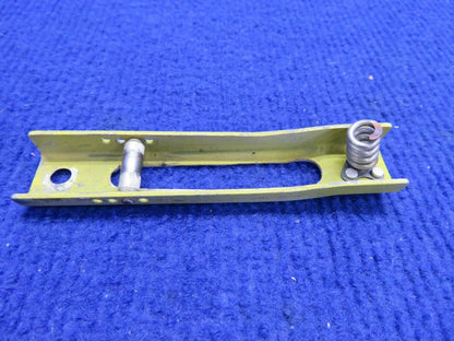 Beech 58 Baron Support Cabin Door Latch Upper P/N 35-410456-33 (0322-539)