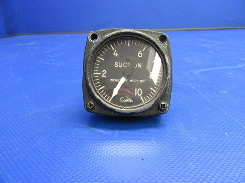 Cessna U.M.A Vacuum Suction Gauge P/N S1414-1, 3-102-1 (0721-470)