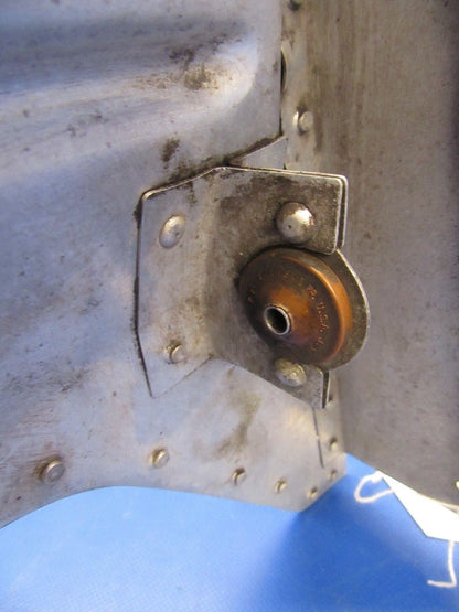 Cessna 210 E Cowl Door LH P/N 1213518-201 (0618-85)