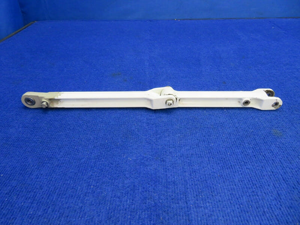 Cessna 310 Main Landing Gear Link Assy Upper & Lower LH P/N 0841102-4 (0522-363)