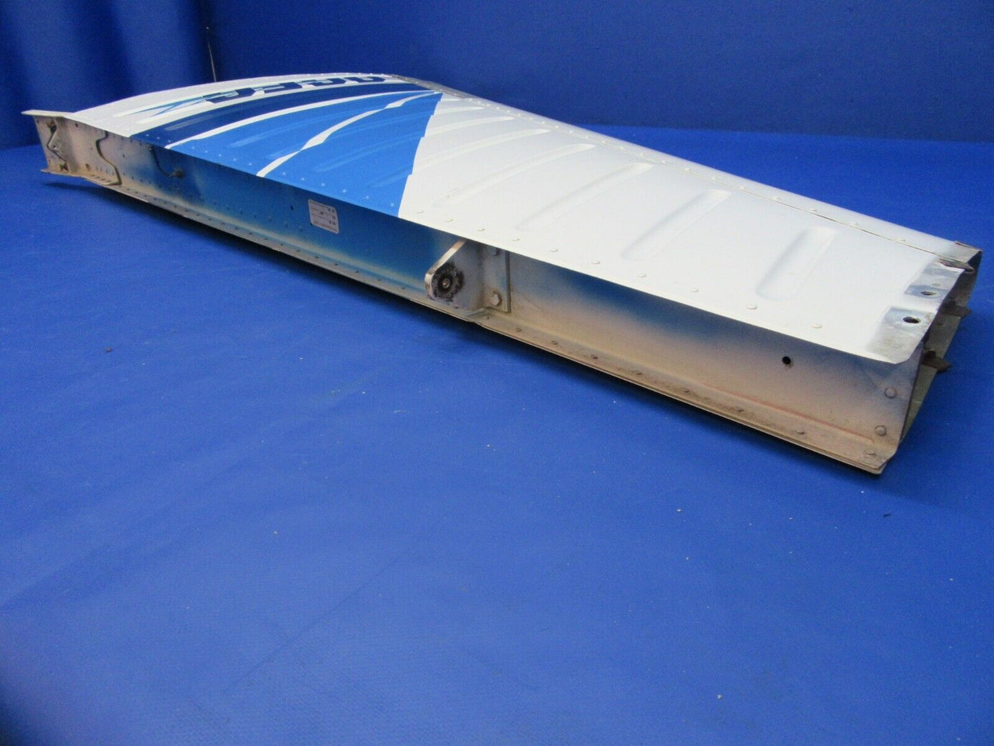 Piper PA-28-236 Dakota Vertical Stabilizer / Fin Assy P/N 66975-05 (0323-200)