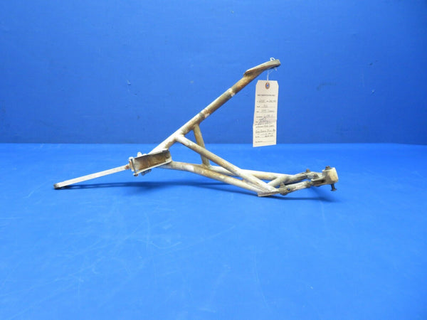 Cessna 310 / 310Q Nose Gear Drag Brace Truss Assy P/N 5042002-1 (0823-695)