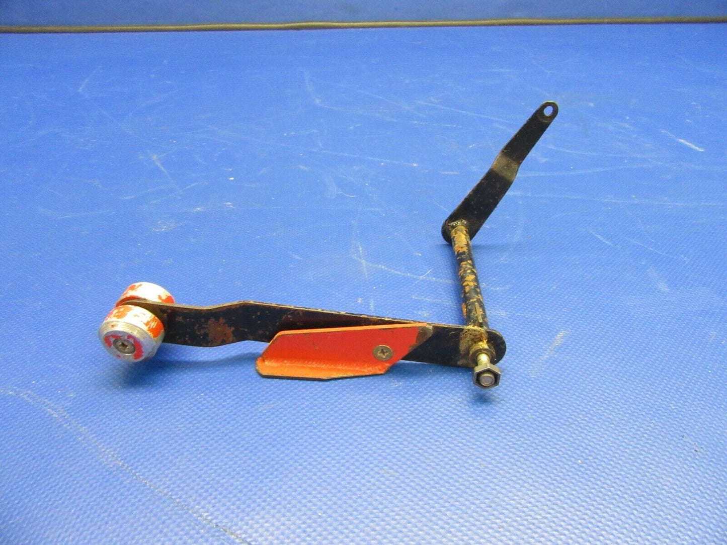Piper PA-32RT Gear Override Mechanism Handle P/N 38175-00, 38175-000 (0521-590)