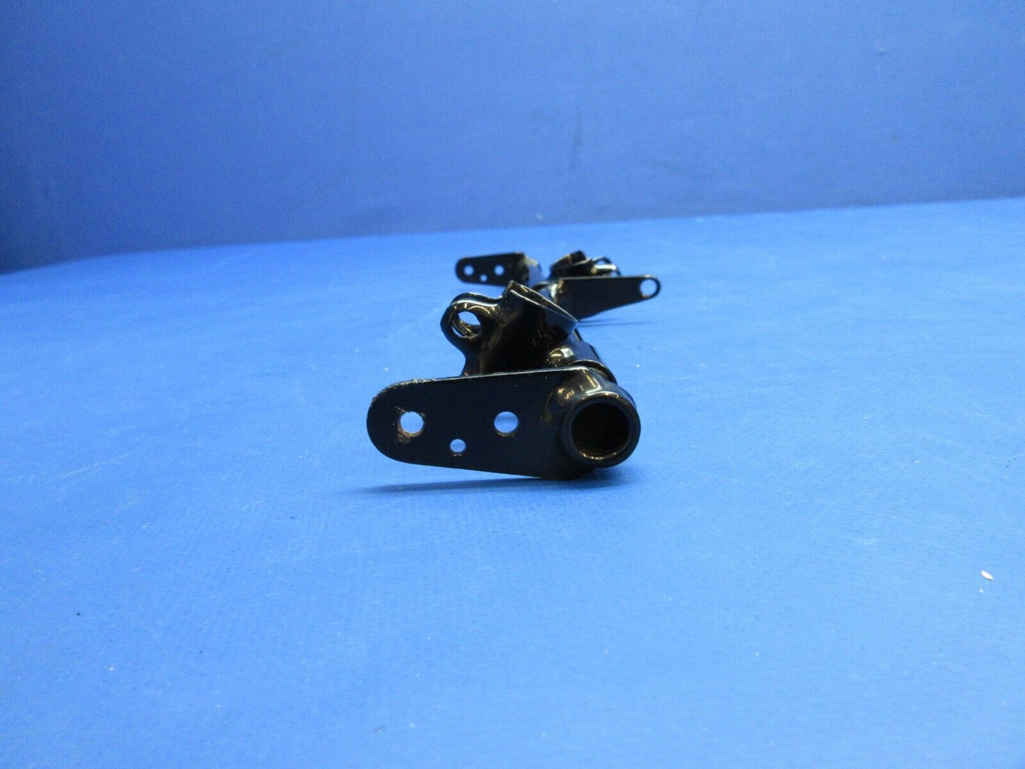 MooneyM20 / M20C Arm Assy Cowl Flap Control P/N 650037-503 (1023-947)