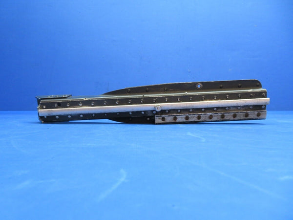 Cessna 310 / 310Q LH Seat Track INBD Rail P/N 0812987-8 (0823-684)