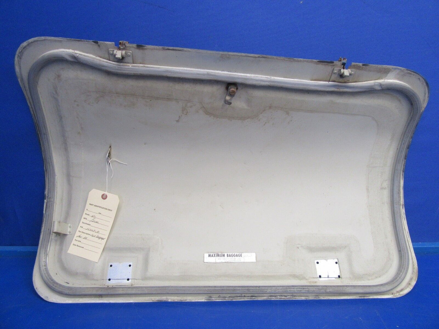 Cessna 421 Nose Baggage Door RH P/N 5113013-30 (1218-36)