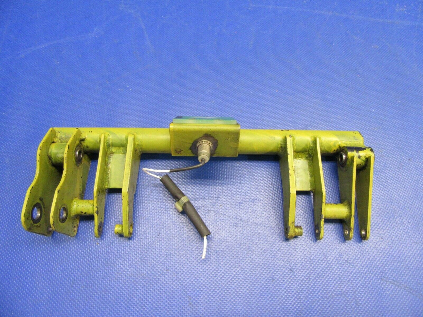 Mooney M20K Landing Gear Retraction Bellcrank P/N 560236-503 (0721-577)