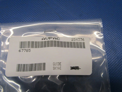 Lycoming Guide P/N 67785 NOS (0419-433)