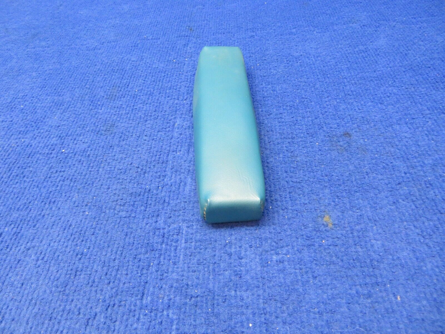 Piper Armrest P/N 25481-005 (0622-460)