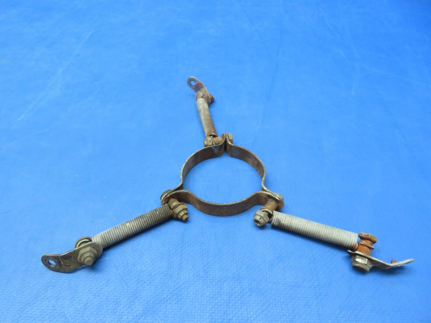 Early Cessna 310B Exhaust Stack Centering Clamp 0852000-28 (1223-149)
