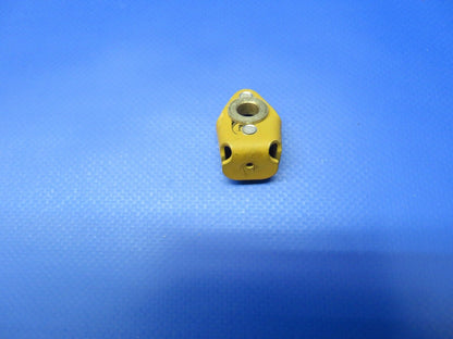 Piper Hinge Assy P/N 40012-003 NOS (0922-331)