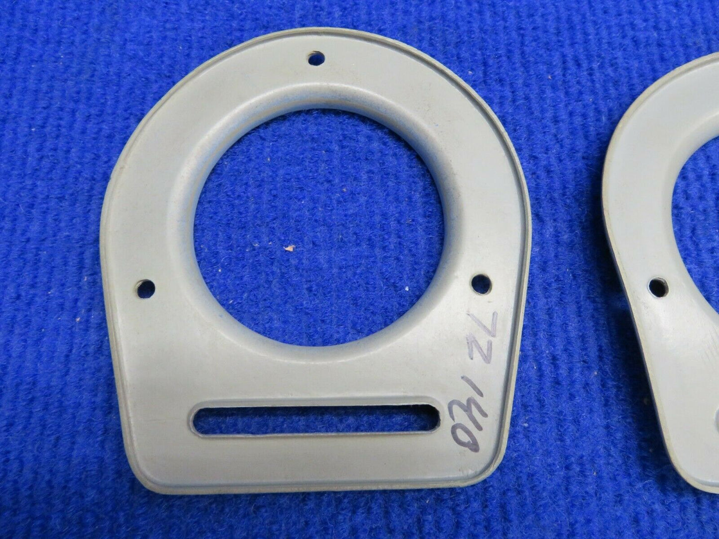 Piper Cover Assy Air Vent Flange LOT OF 2 P/N 65735-19 Blue Plastic (0222-621)