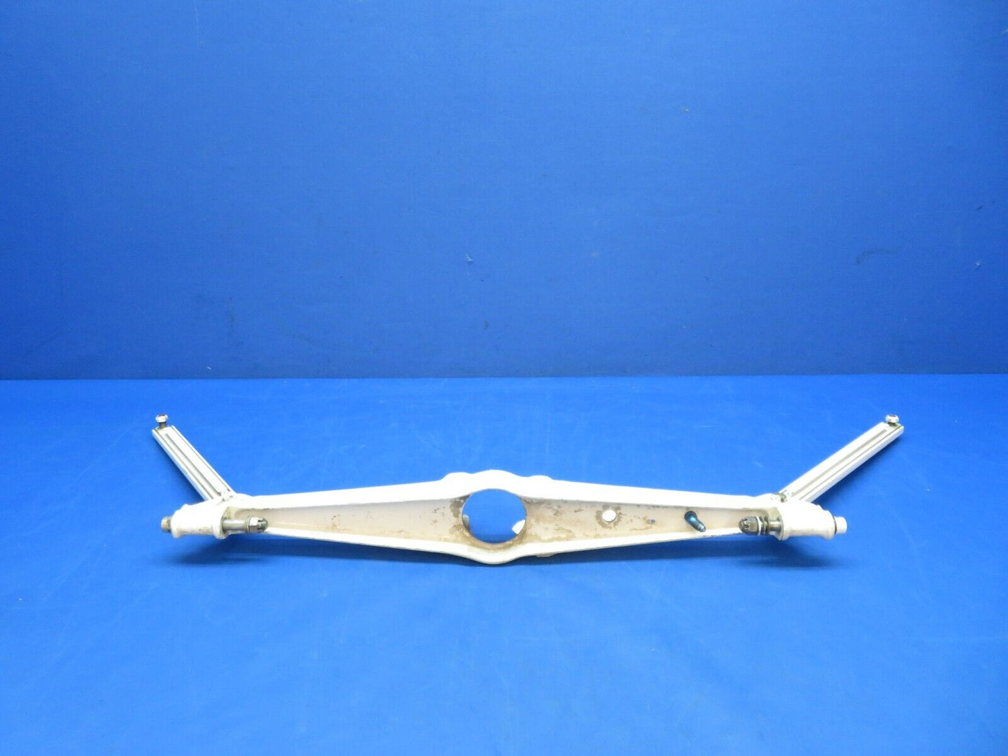Beech 95-B55 MLG Upper Brace w/ FWD & AFT Columns P/N 35-815251-1 (0923-471)