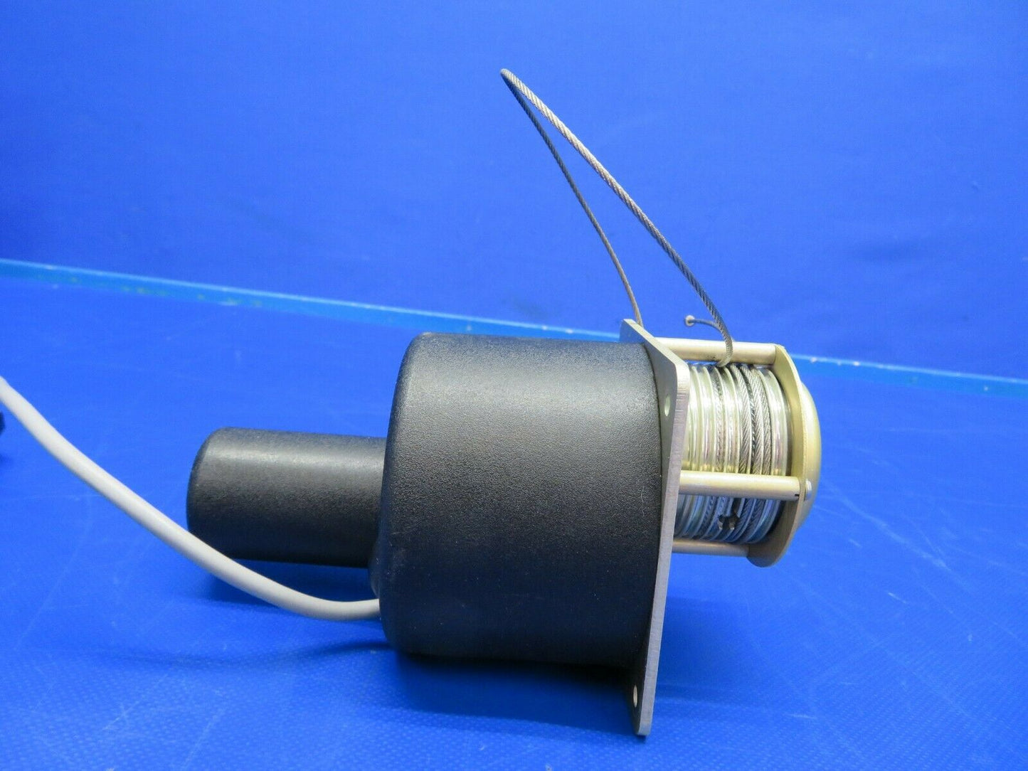 S-Tec Pitch Servo w / Brackets 0108-P4 (0520-16)