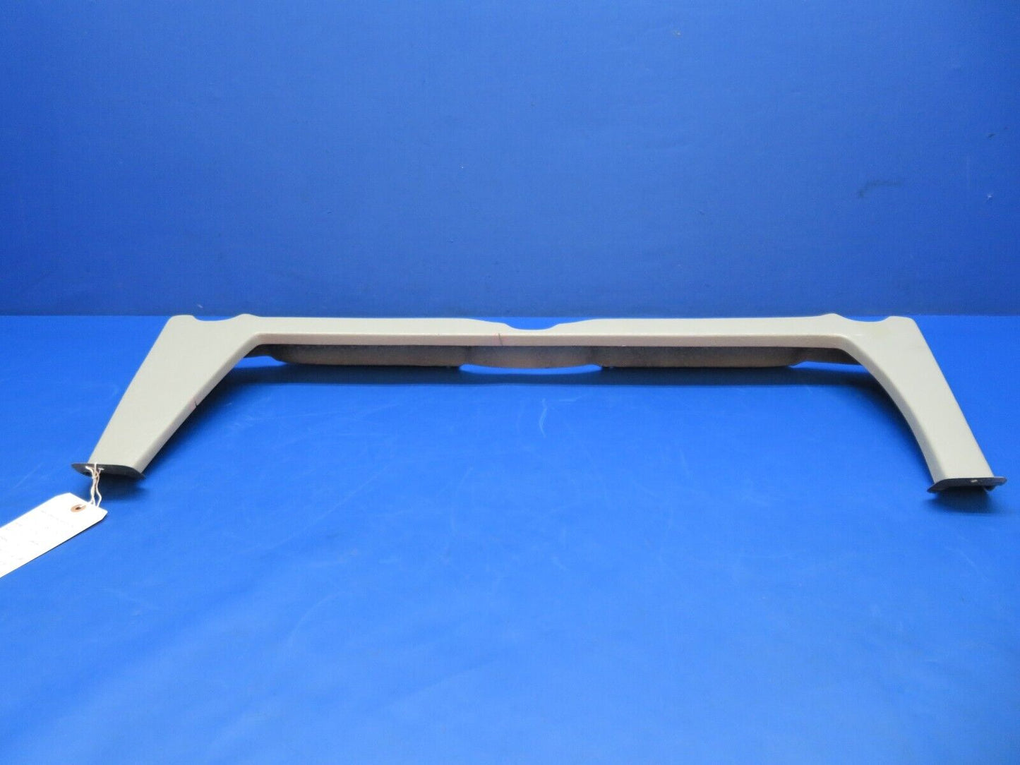Diamond DA-42 Baggage Tray G1000 P/N D60-2554-01-00 (0623-410)