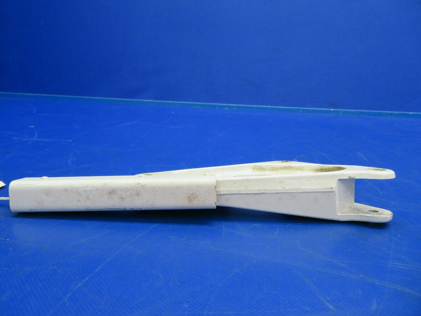 Cessna 310 Drag Link Nose Gear P/N 0842140-3 (0720-618)