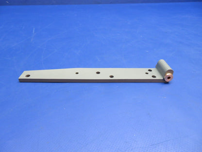 Beech 58 Baron Lower Cabin Door Hinge P/N 36-430041-7 (0523-94)