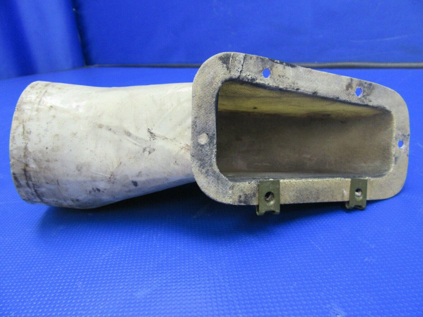 1960 Cessna 210 Air Inlet Assembly P/N 1250113-1 (0221-257)