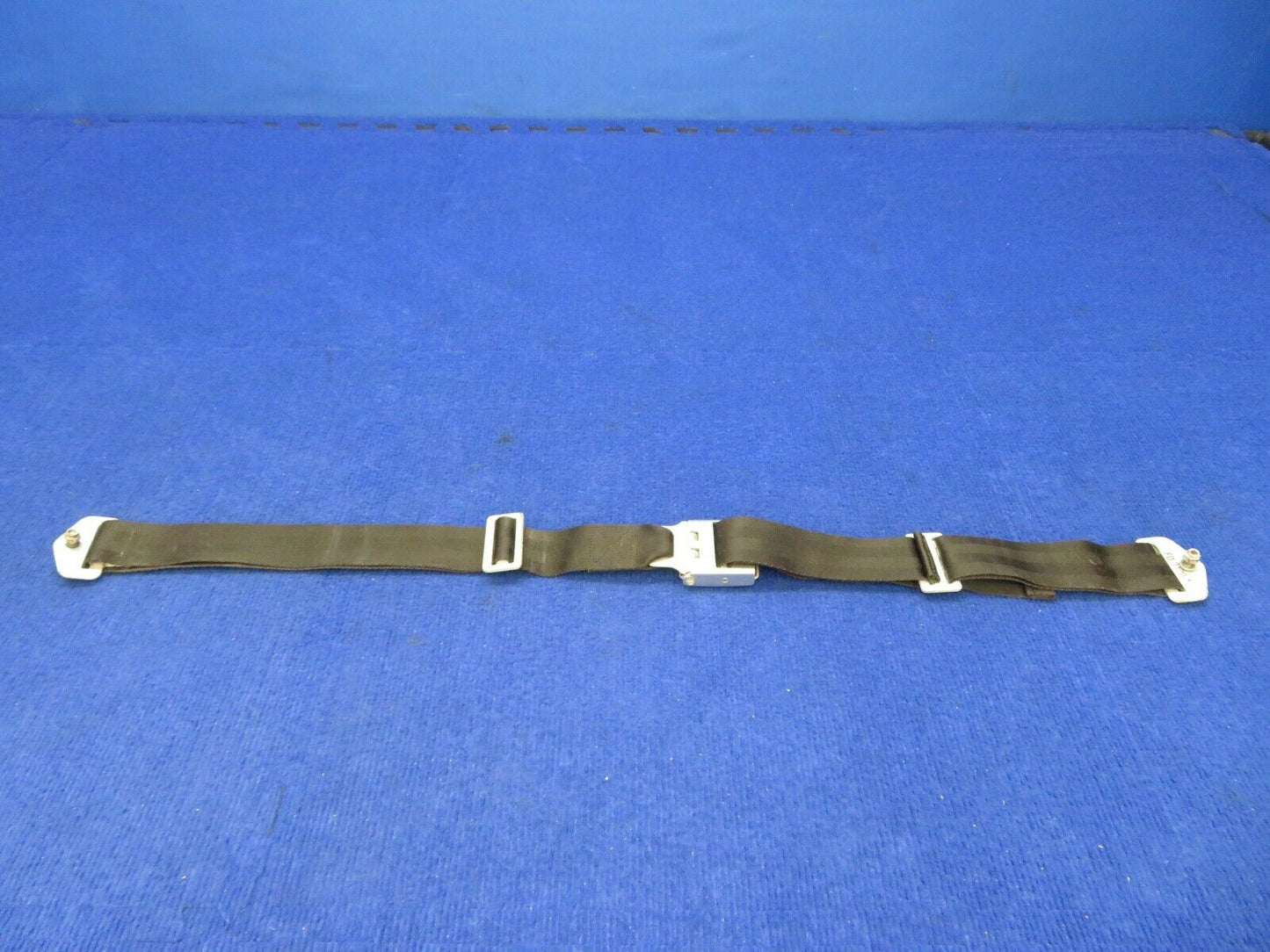 1956 Cessna 310 Seat Belt Davis Aircraft Products FDC-5900-134R-2-080 (0422-462)