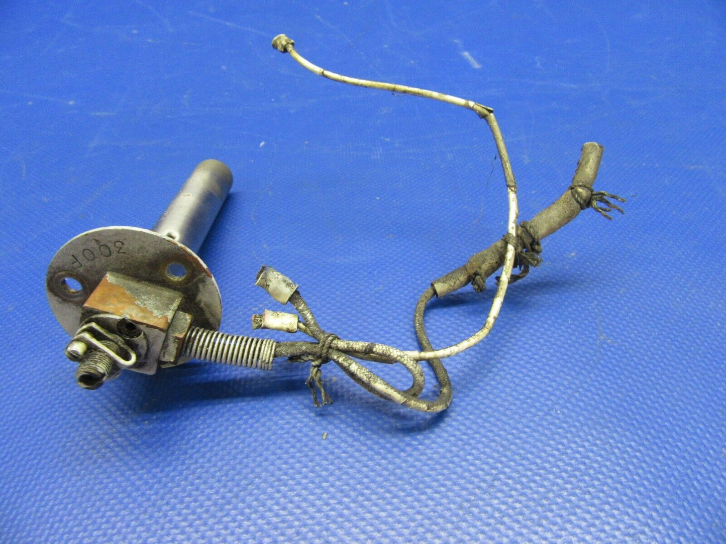 Beech 95-B55 Fenwal Thermoswitch Thermostat 14V / 28V P/N 17321-509 (0621-55)