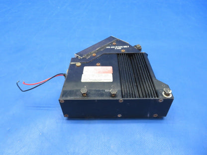 Cessna 310 / 310Q Grimes Navigational Strobe Light 28v P/N 30-0515-1 (0923-392)