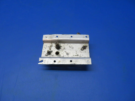 Airborne Fuel Selector LH P/N 1M2-3 (1022-384)